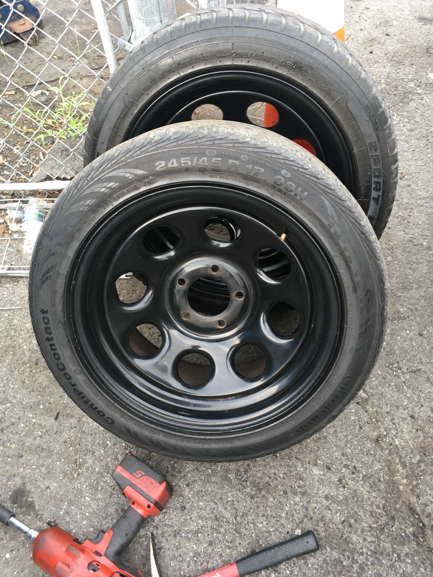 Rally rims and tires