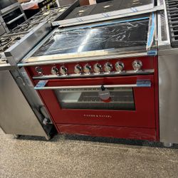 Fisher Paykel Red 36” Induction Range Stove Electric Series 9 Open Box