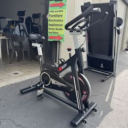 VIGBODY Exercise Bike Indoor Cycling Bicycle Stationary Bike Very Good Condition 