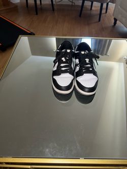 Nike Panda dunk lows