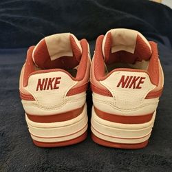 Size 6 Nike Sneakers