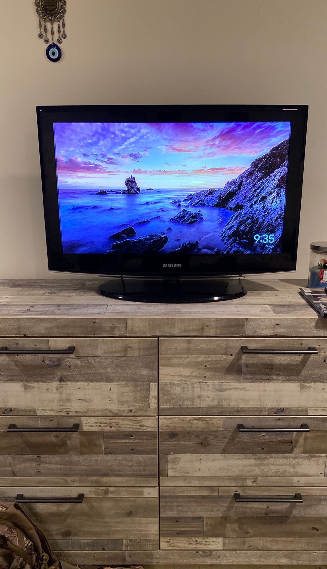 27” Samsung TV