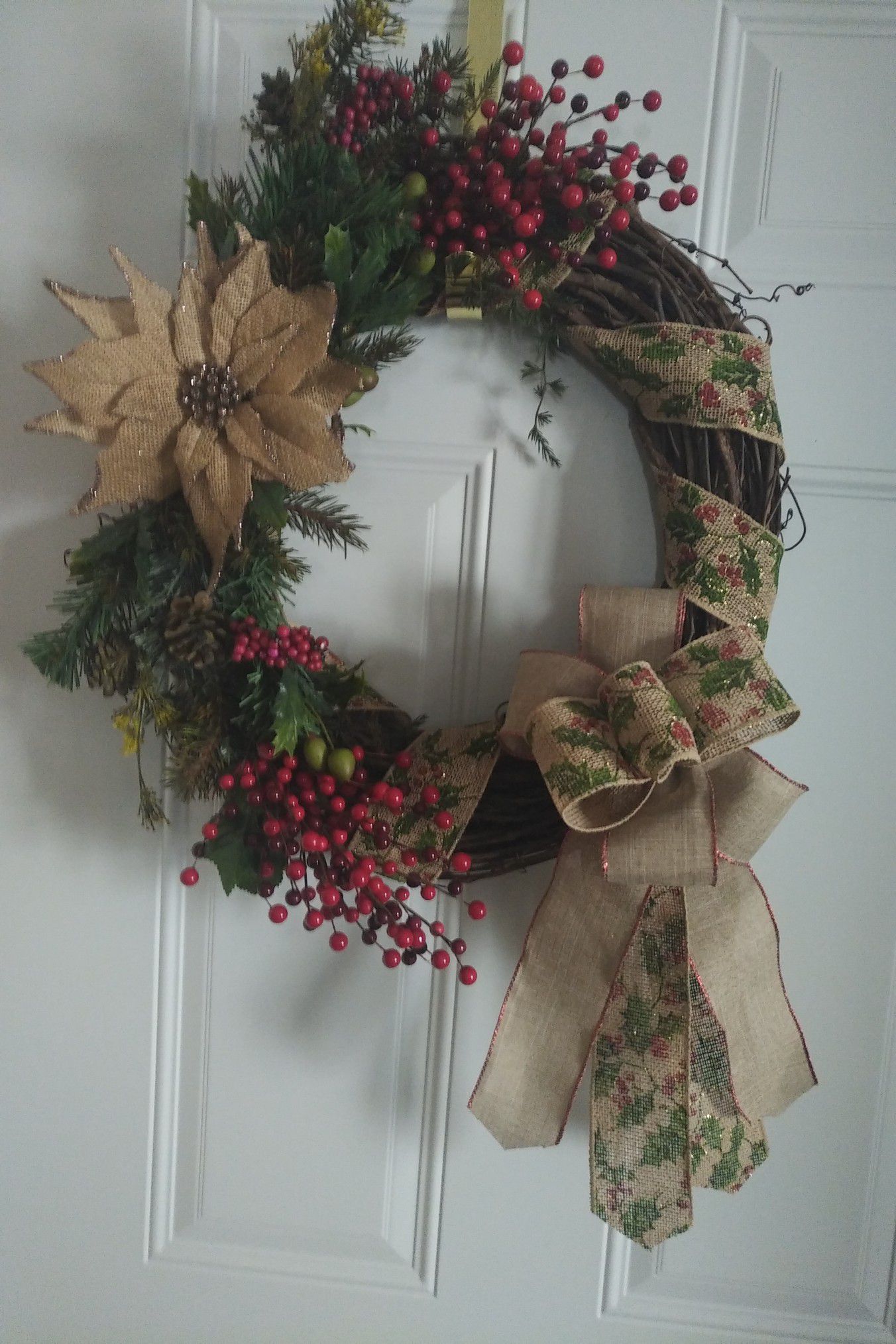 Rustic Christmas grapevine wreath