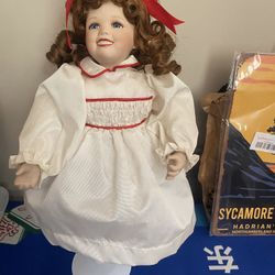 ✨VINTAGE✨ Mary Tretter Porcelain Doll Red Victorian Dress