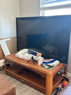 Flat screen LEDTV 1080p