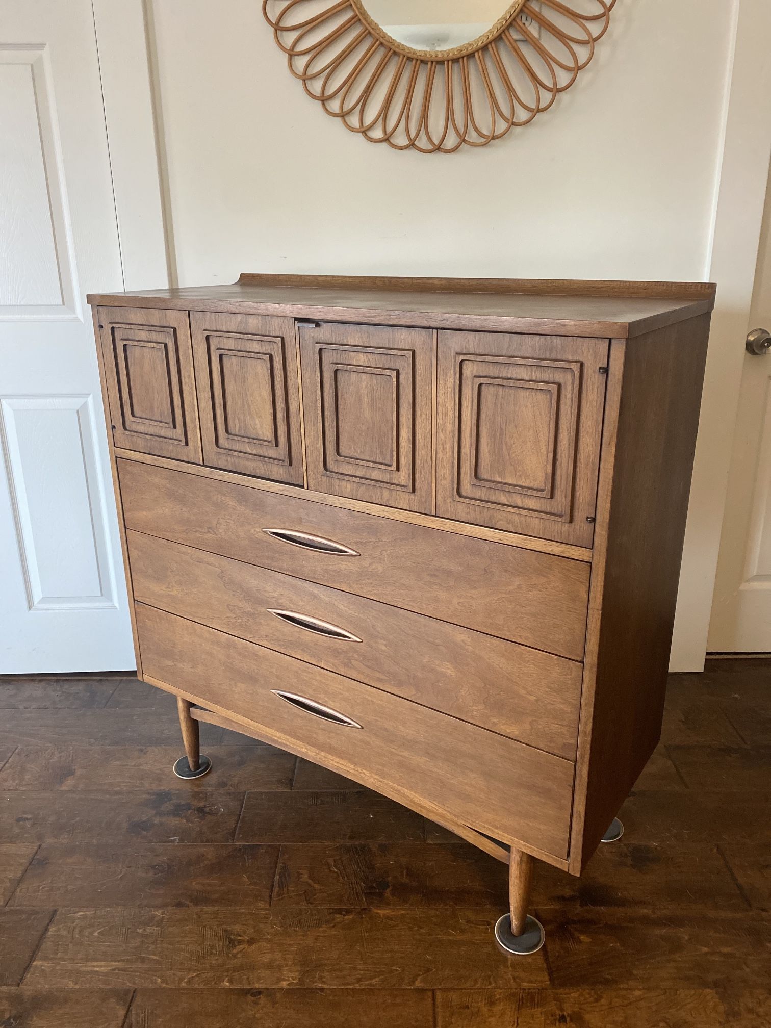 Mid Century Modern Broyhill Sculptra Walnut Highboy Dresser Chest Bar