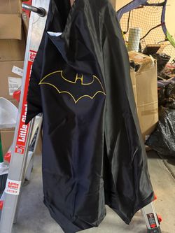 Adult Batman Cape with Embroidered Logo