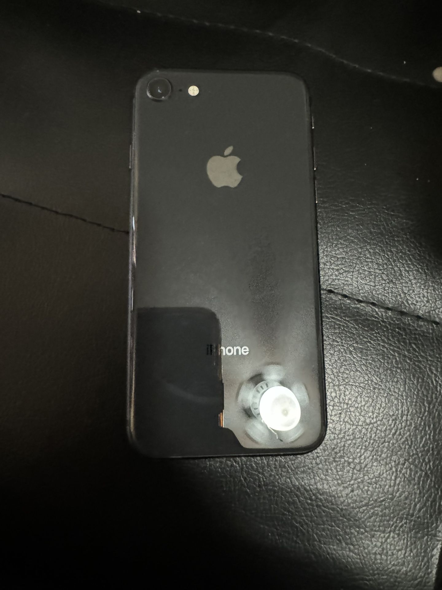 iPhone 8