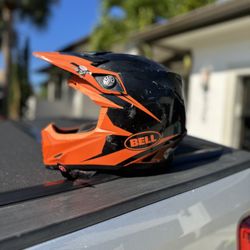Bell Moto 9 Mx Helmet. Youth XS