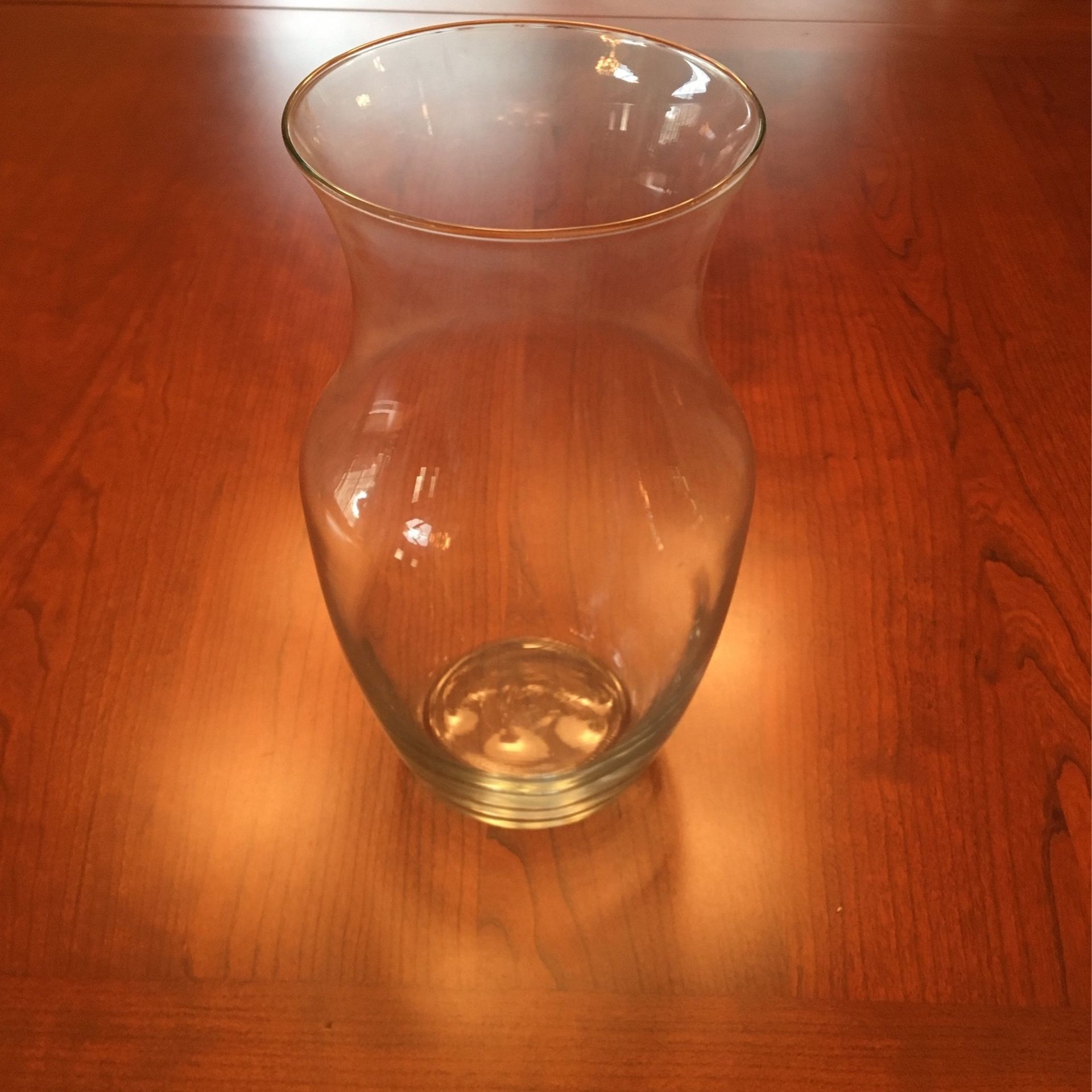 9” x 4” Glass Jar Contemporary Flower Vase