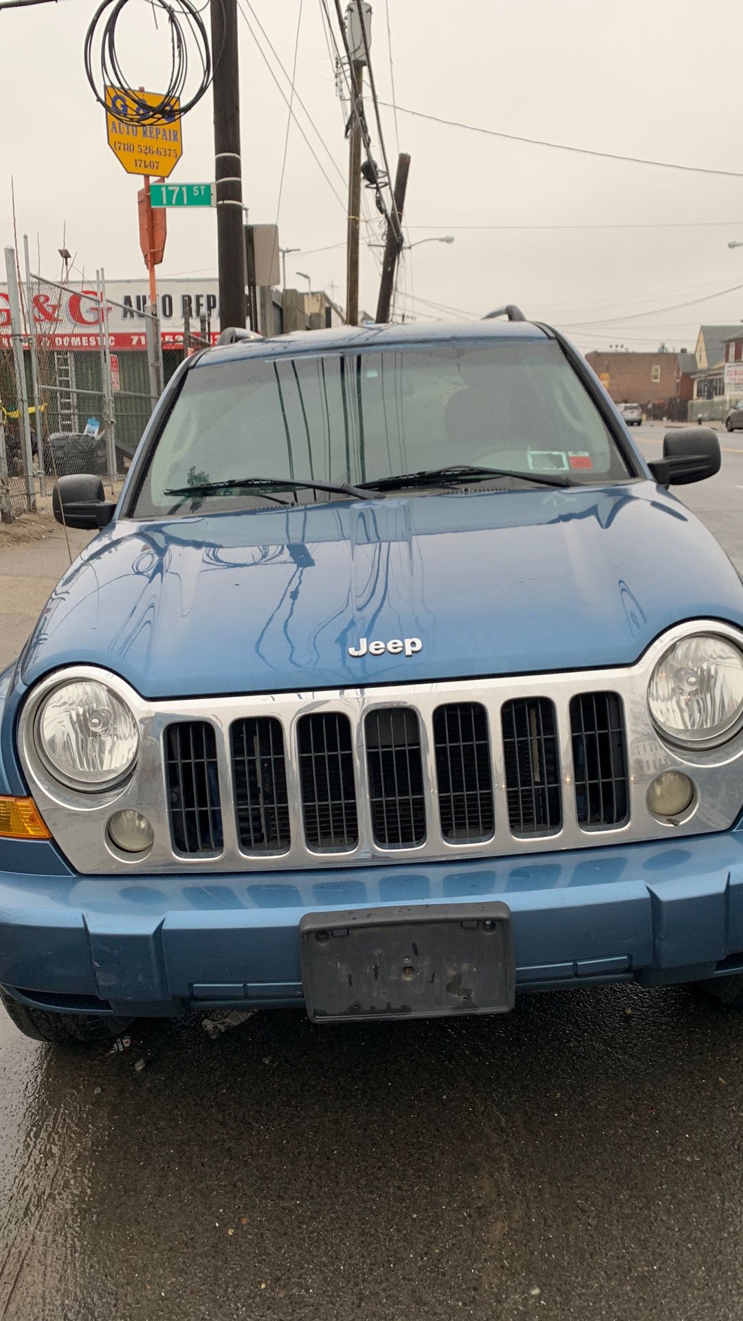 2006 Jeep Liberty 6 cal for parts only