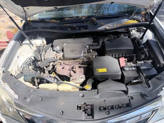 Toyota Camry Engine Bay – VVT-i 4-Cylinder