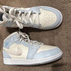 Jordans Snow Globe Size 7