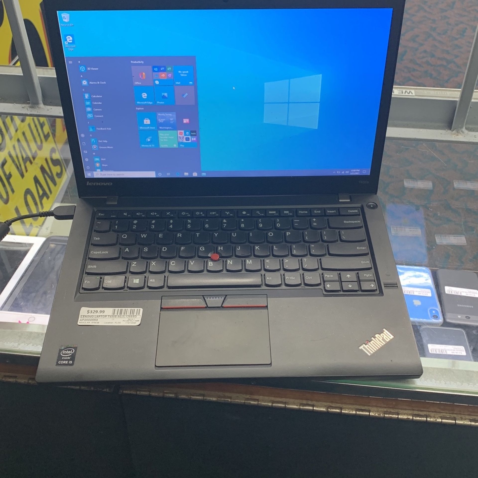 Lenovo Laptop With Charger Retail $899 i5,8gb,SSD