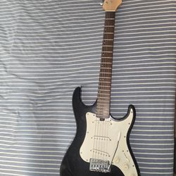 Vinci signature bass guitar