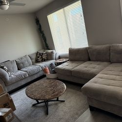Sectional Couches 