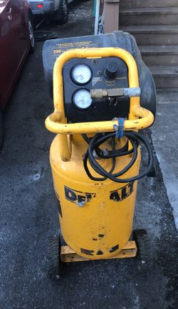 Dewalt compressor,15 gal