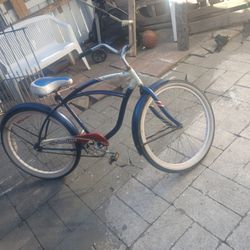 Schwinn Beach Cruiser 