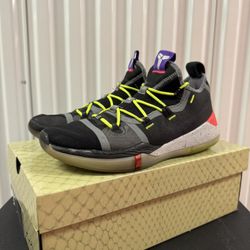 Nike Kobe AD Sz 10 Mens