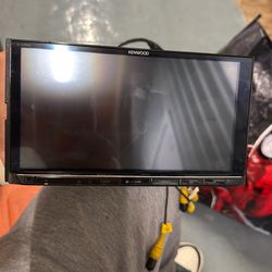 KENWOOD STEREO FOR CAR