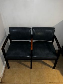 Double Chair