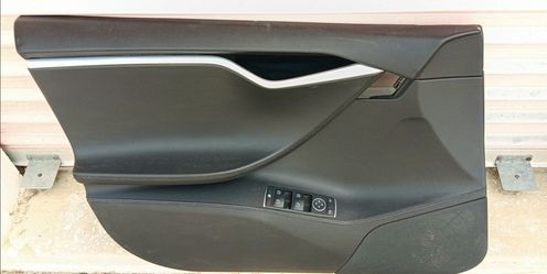 Tesla Model S driver side front door panell
