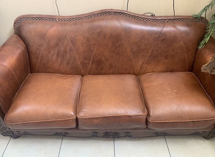 Couches/sofas for Sale in Las Vegas, NV OfferUp