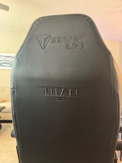 Secretlab gaming chair