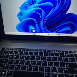  functioning laptop for sale