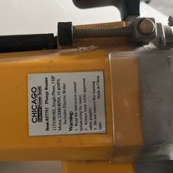 Chicago Electric Plunge Router 