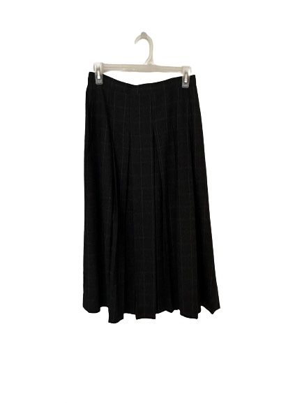 Vintage Belmont Woman’s Gray Pleated Skirt, Sz 6