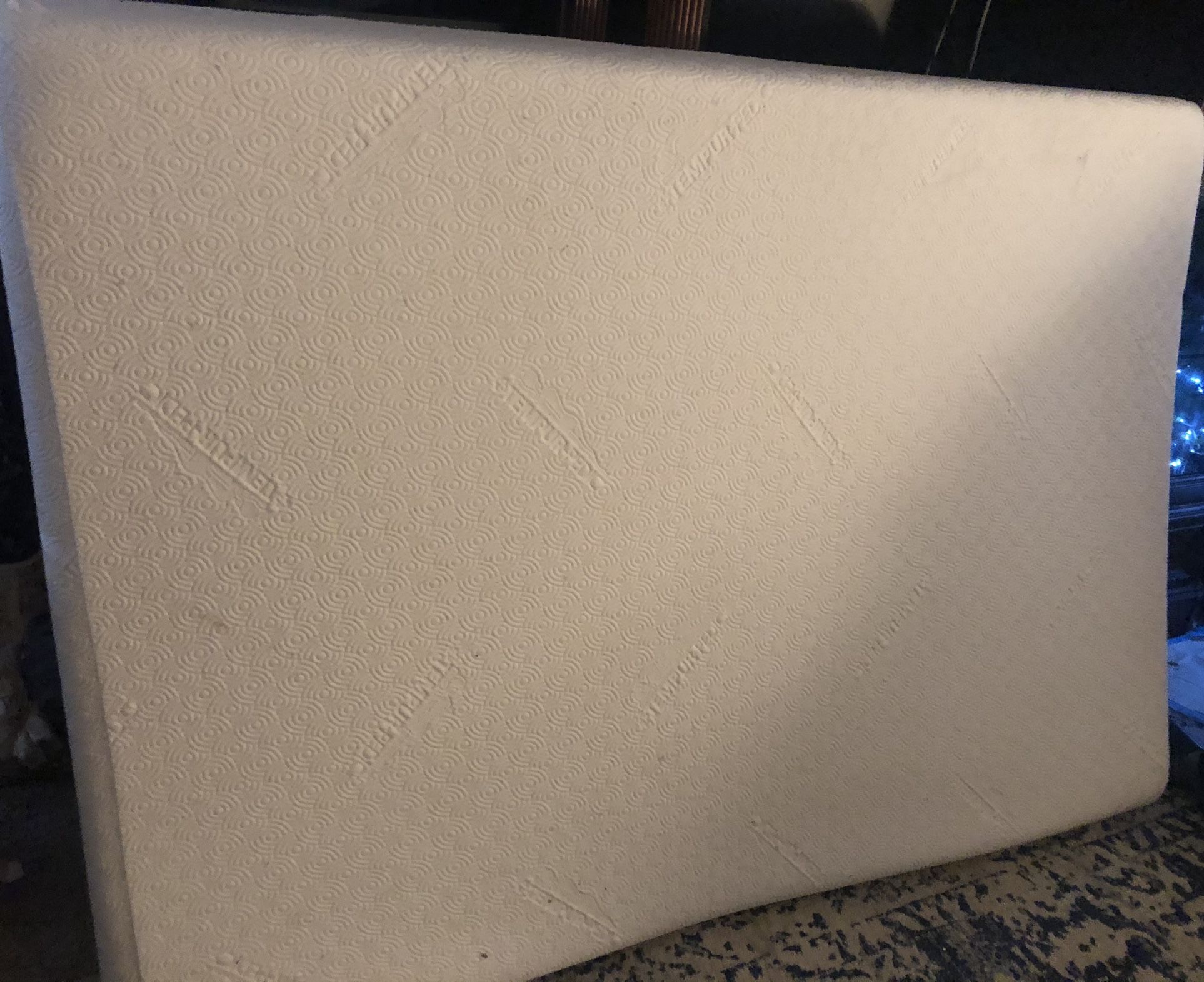 Full Size Tempurpedic mattress And Box Spring for Sale in Zephyrhills