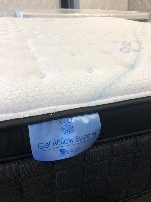 ***Brand New Queens Mattresses All Size Available--★★
