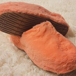 UGG FUZZ SUGAR CLOG SIZE 10 W