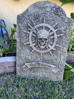 Pirates Of The Caribbean Grave Stone