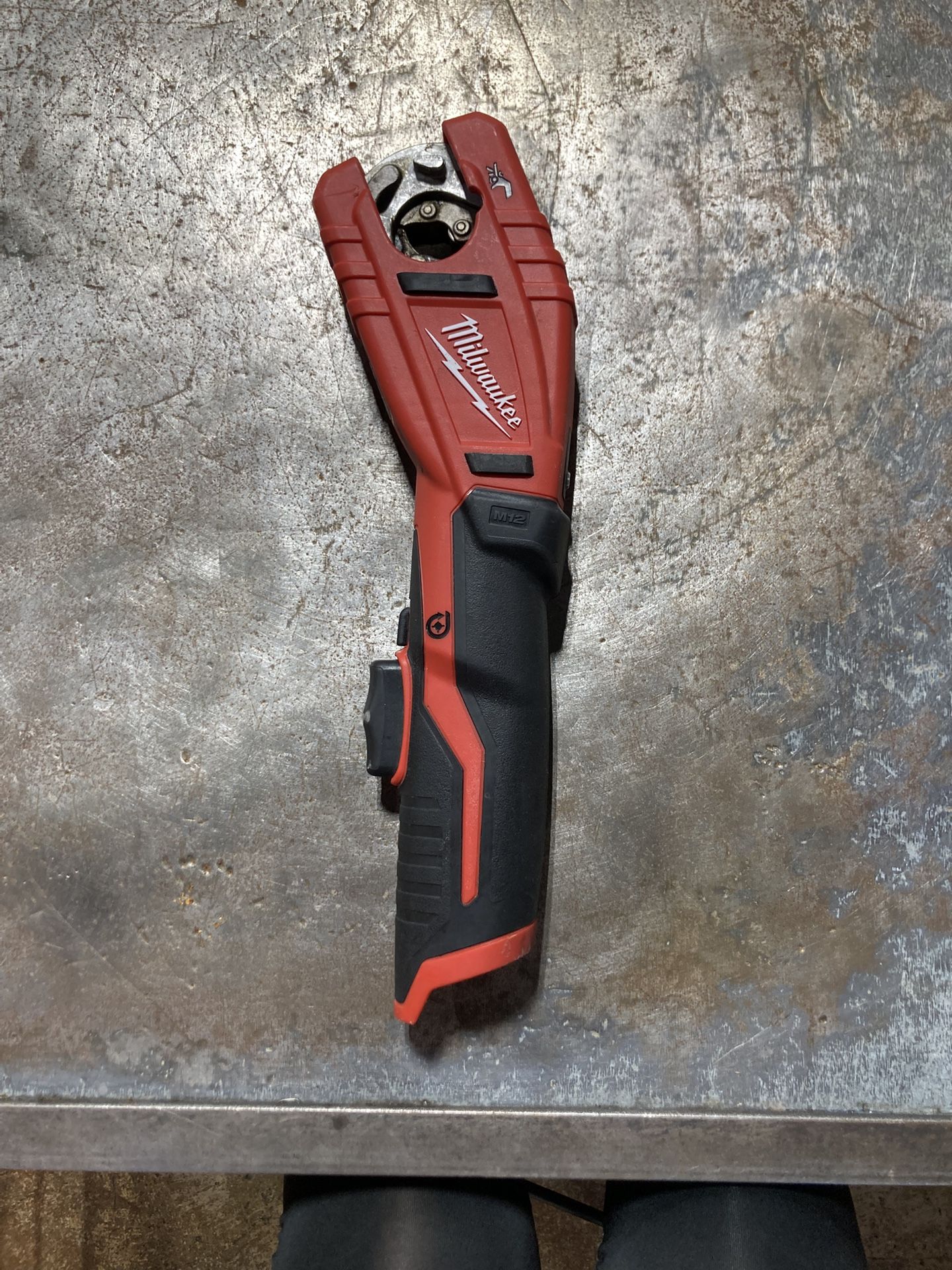 Milwaukee Copper Cutter