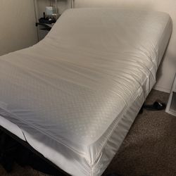 Adjustable Queen bed With Remote And manual 