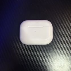 AirPods Pro 2nd Generation With MagSafe Charging Case-white
