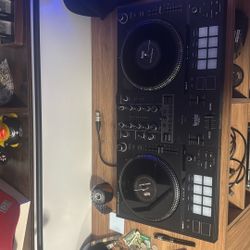 Hercules DJCONTROL impulse 7