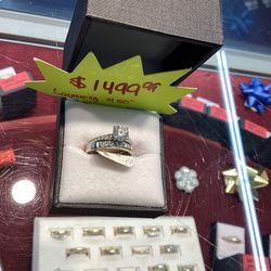 14k Diamond Wedding Ring