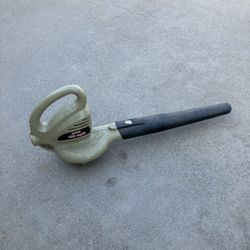 Craftsman Electric Leaf blower 