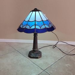 Tiffany Style Antique Lamp