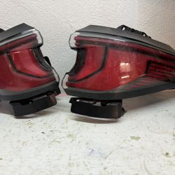 2024 2025 GMC Acadia LED Right  Left Side  Tail Light Used OEM (contact info removed)5 (contact info removed)4
