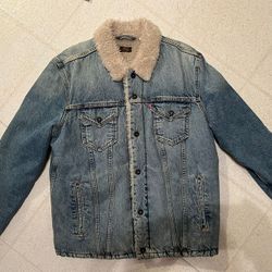 Levi’s Skateboarding Sherpa Trucker Jacket