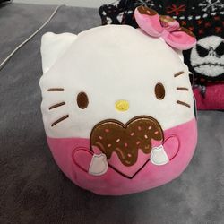 Valentines Hello Kitty Plushy