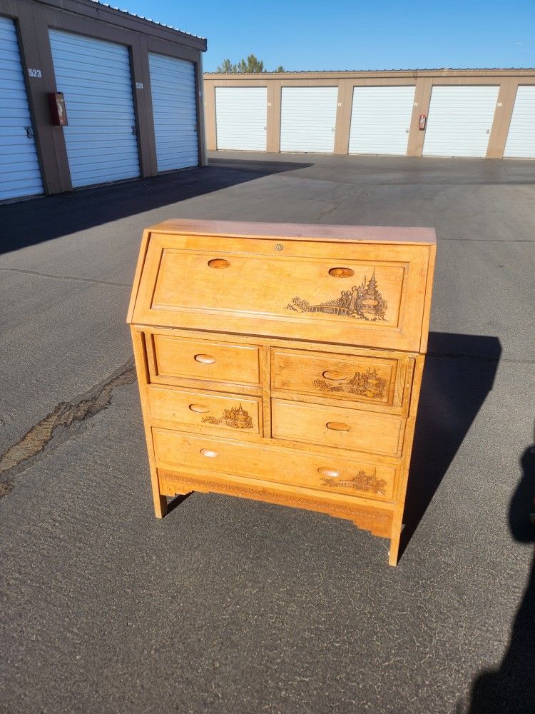 Desk Antique