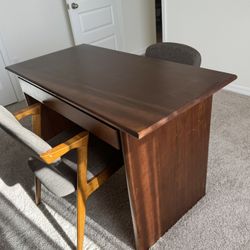 Desk With 2 Chairs - Model Home Furniture 
