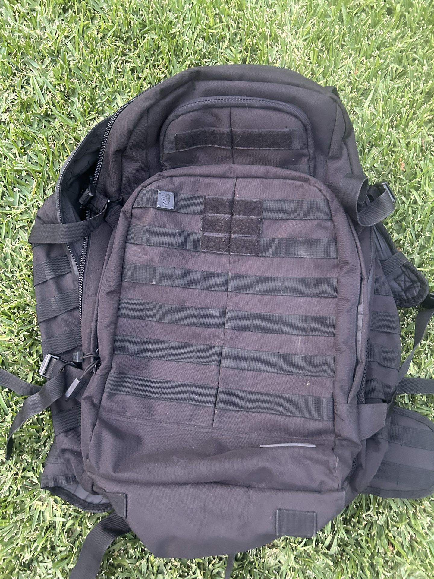 Backpack (Mochila)