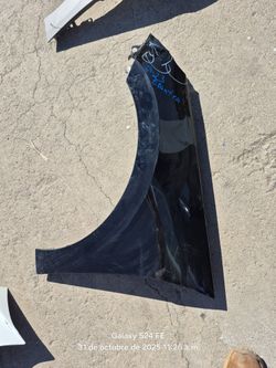 Hyundai Elantra Left Fender Oem