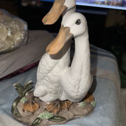Vintage ROYAL CROWN J Byron Signed Porcelain Ducks Statue Figurine 10”